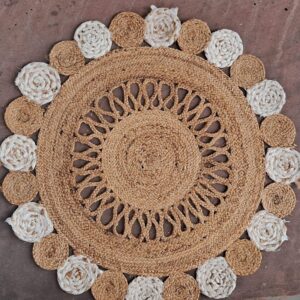 Round Natural Jute Rug – Floral Scalloped Charm for Cozy Interiors