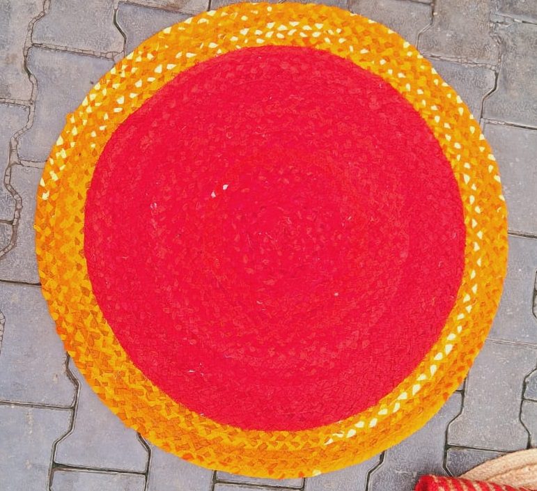 Handwoven Round Chindi & Jute Rug – Vibrant Artisan Comfort for Every Room
