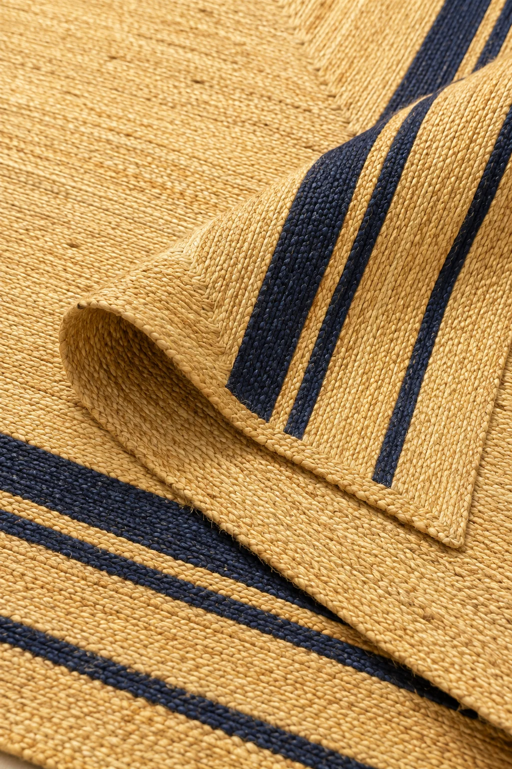 Handwoven Natural Jute Area Rug Modern Farmhouse Rug
